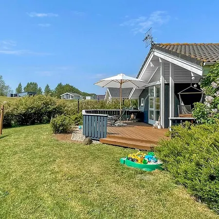 2 Bedroom Stunning In Rudkobing Holiday home *