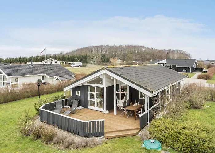 2 Bedroom Lovely In Rudkobing Spodsbjerg